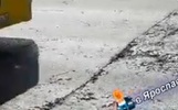 В мэрии раскрыли тайну странной жидкости на дорогах в Ярославле