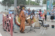 В Ярославле выступают эквадорские индейцы