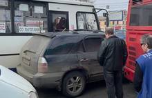 В Ярославле на Московском проспекте столкнулись два автобуса одного маршрута
