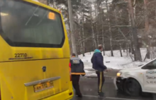 В Ярославле столкнулись такси и автобус