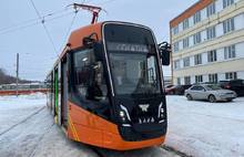 Первый новый трамвай показали ярославским журналистам 