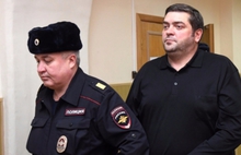 Денис Кошурников будет сидеть в тюрьме еще три месяца