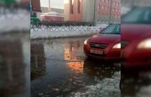 Коммунальное ЧП: в центре Ярославля затопило несколько улиц