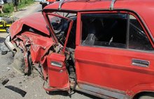 В Брейтовском районе столкнулись «Рено» и «пятерка»: водитель «ВАЗ» в больнице